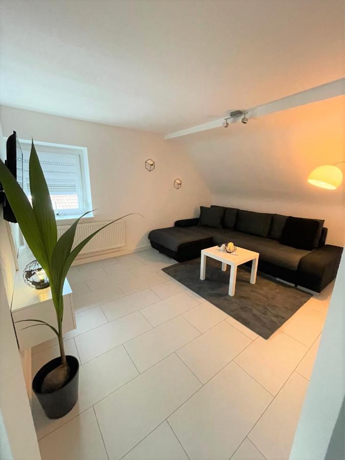 Alte Schule, Ferien- Und Monteurwohnung Gernsbach Exteriör bild